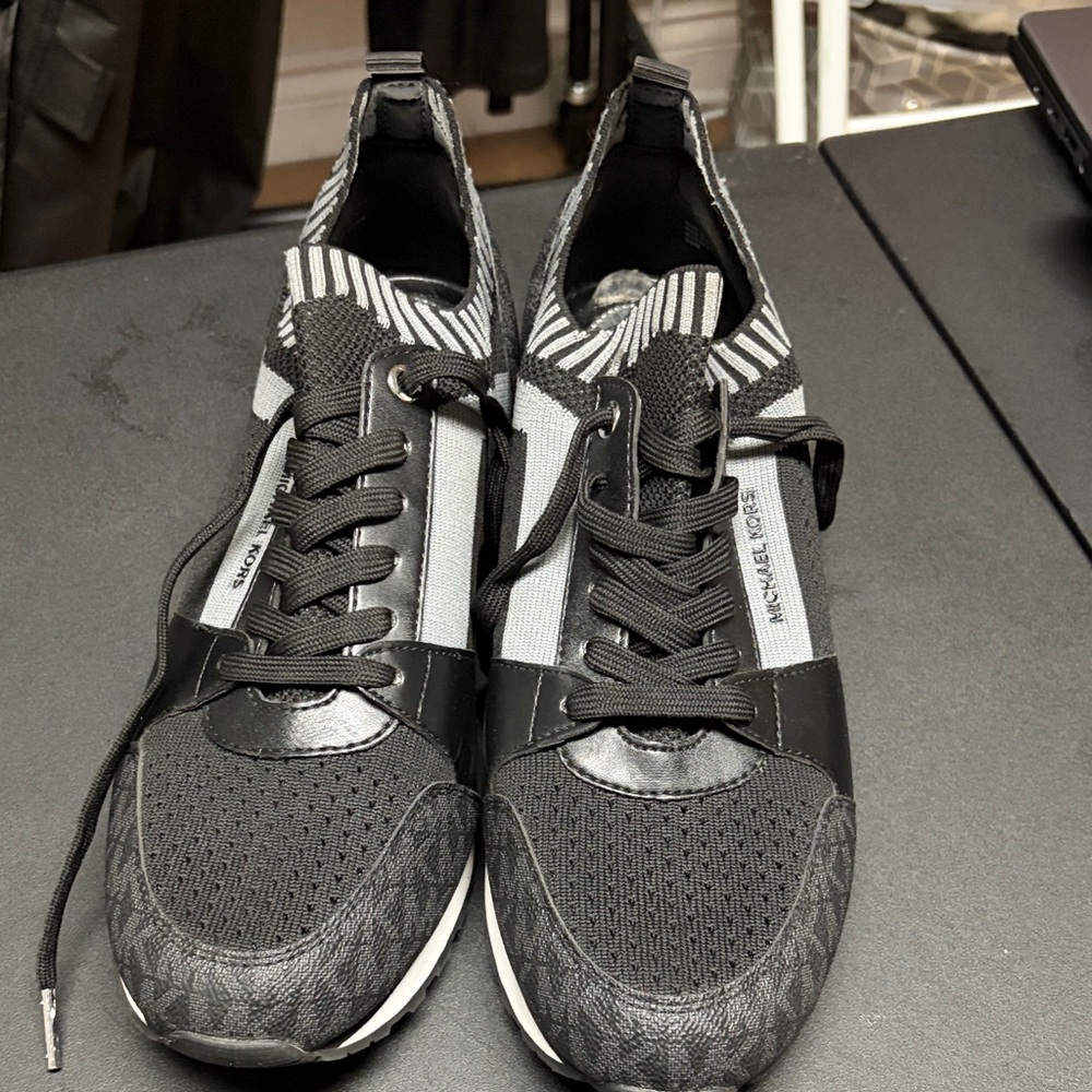 Michael Kors Sneakers